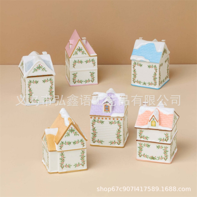 Holiday Village Spice House Se - огляд і ціна Home Fragrance Gingerbread