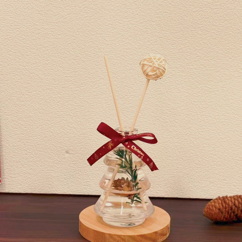 100ml Christmas Tree Flameless - огляд і ціна Home Fragrance Reeds