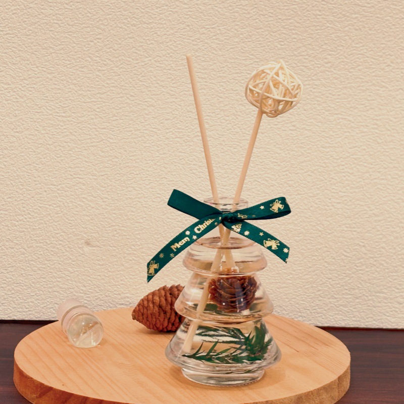 100ml Christmas Tree Flameless - огляд і ціна Home Fragrance Reeds